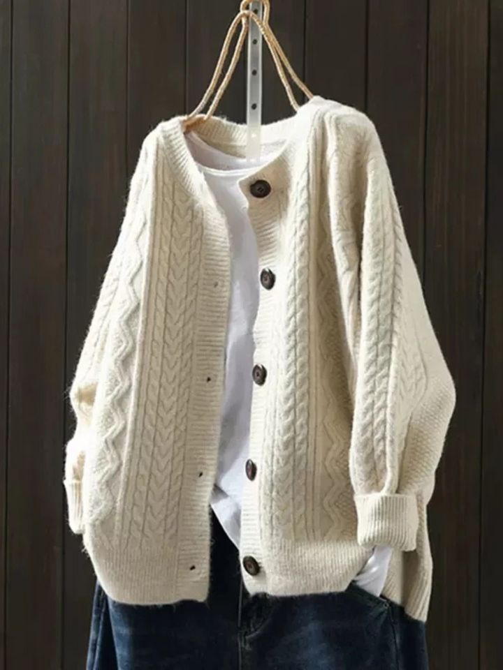 Lorena - Comfortable Cable Cardigan