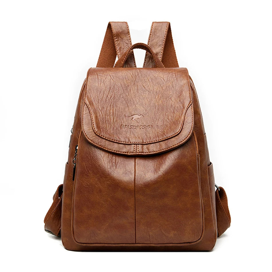 Mila | Chic and Lightweight Backpack in Soft White