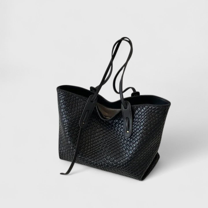 Sarie | Chic Elegance Tote