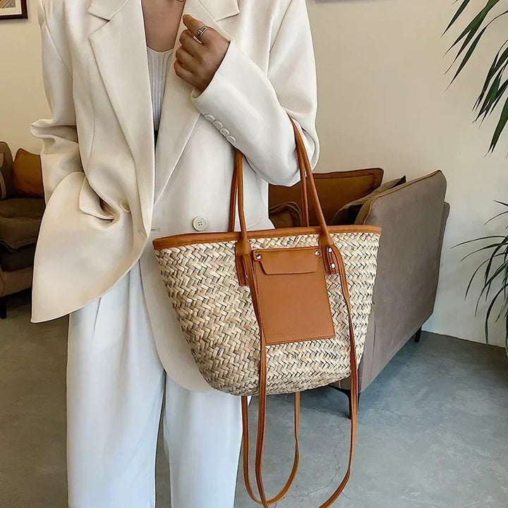 Georgia | Chic Straw Bag with Leather Details