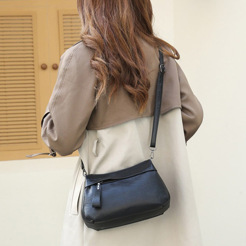 Aurora | Chic Shoulder Bag with Timeless Elegance